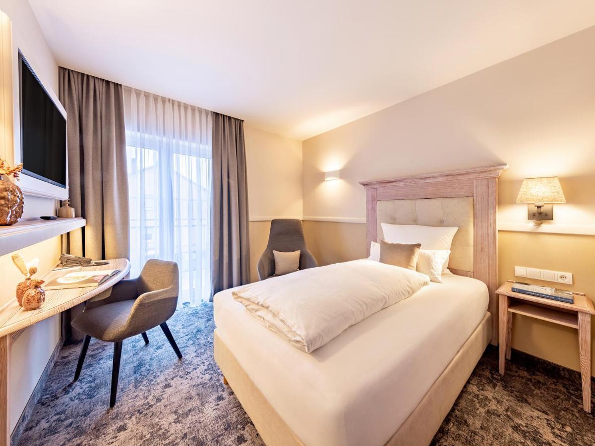 Landgasthof Hotel Gentner Nürnberg Eksteriør bilde