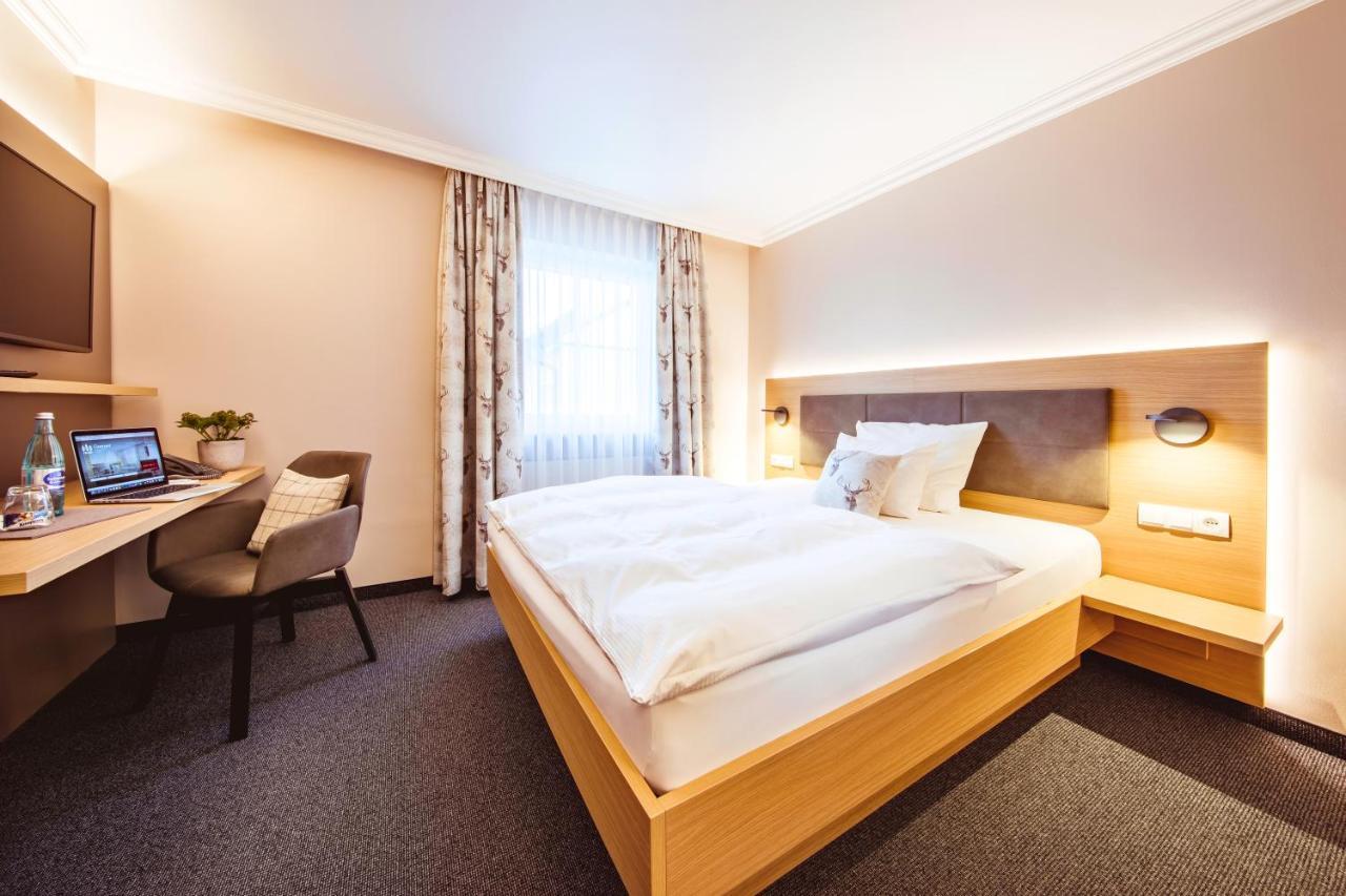 Landgasthof Hotel Gentner Nürnberg Eksteriør bilde